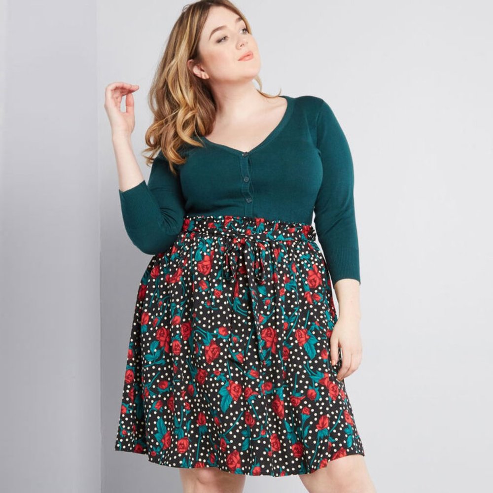 Plus Size Dotted Floral A-Line Skirt